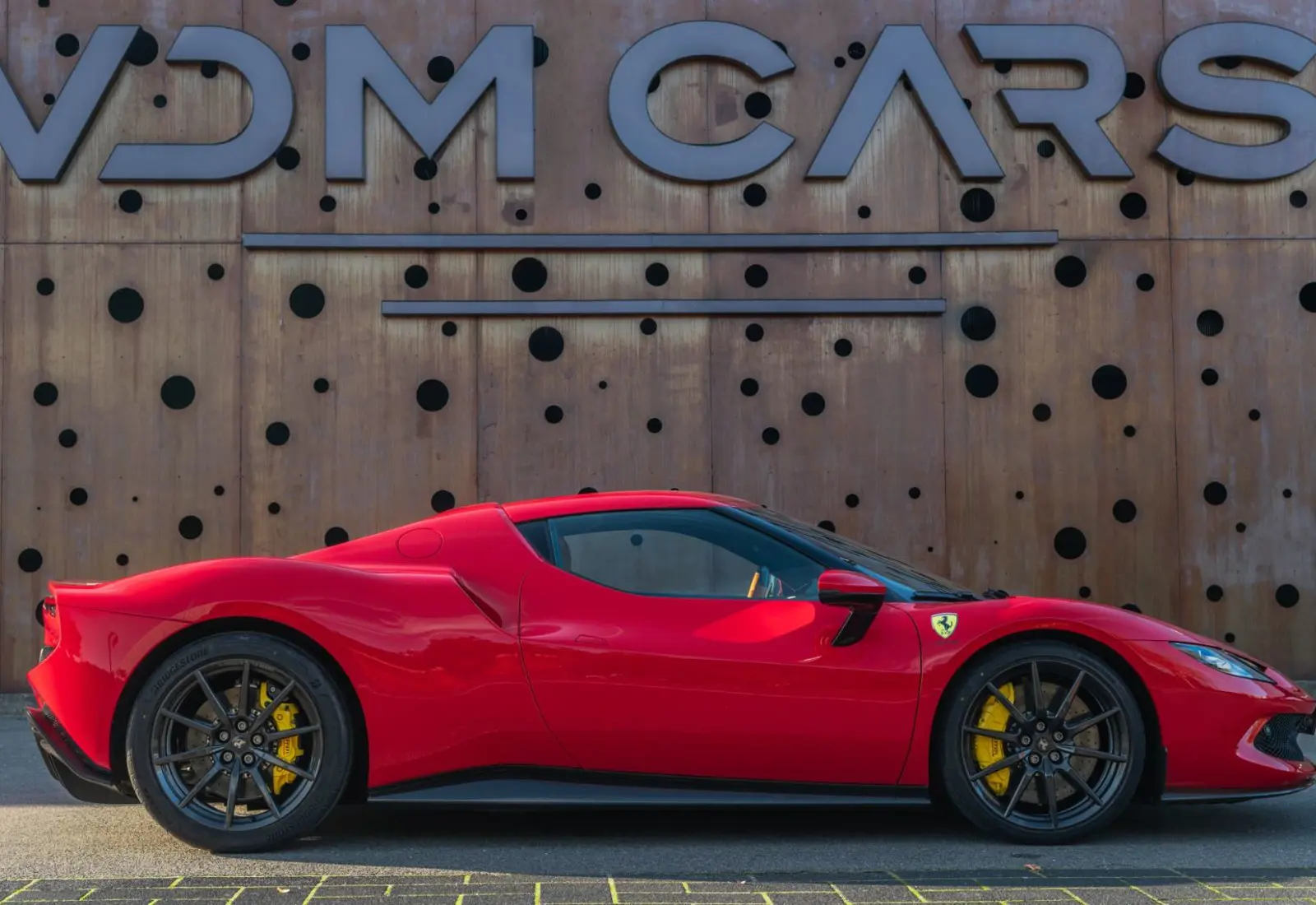 Ferrari 296 GTB * 1.HAND * CARBON * CARBON FELGEN * LIFT *  - 121305