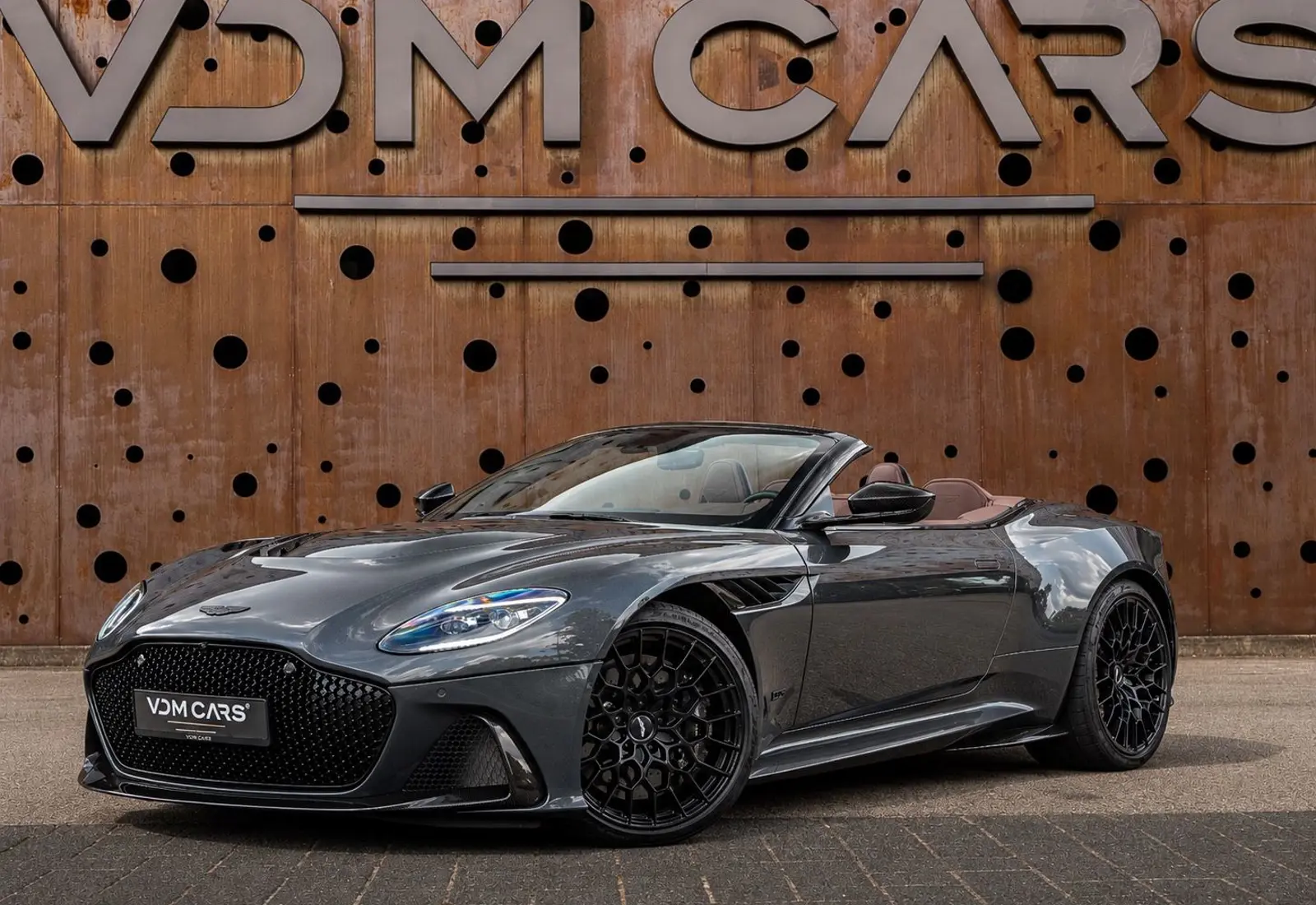 Aston Martin DBS Volante 770 Ultimate * 1/199 * Carbon * Carb.Seats - 174383