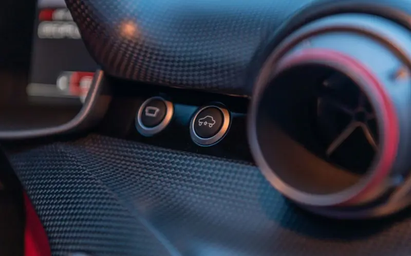 Ferrari F12 TDF * 1/799 * ONLY 513 KM * MATT CARBON * 1 OWNER *  - 124636