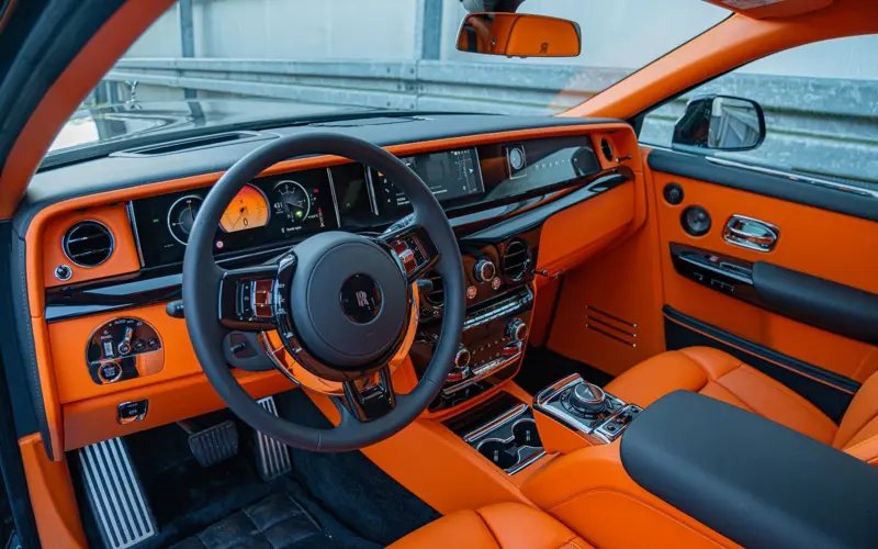 Rolls-Royce Phantom * COC ONLY * PROD.25 * BESPOKE * STARLIGHT * THEA - 136068