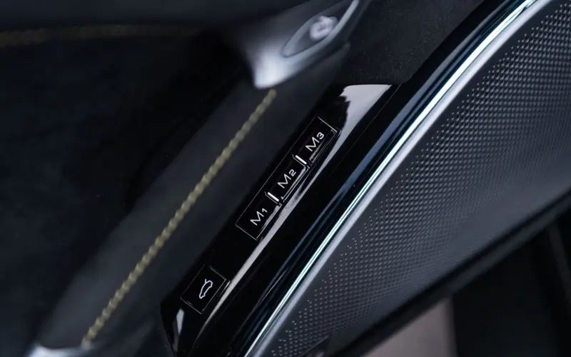 Ferrari Roma Spider * COC ONLY * MAGNE * P.DISPLAY * VENT * 360 *  - 126715