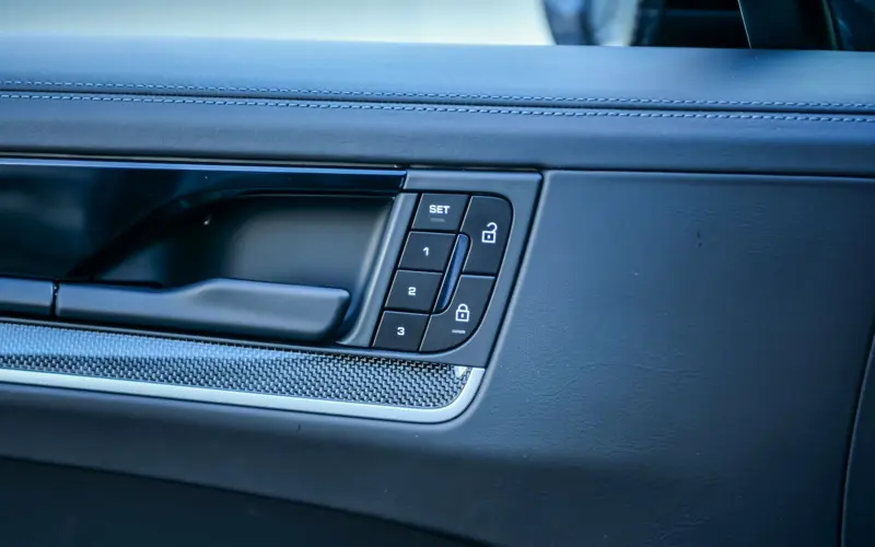 Porsche Cayenne Coupe Turbo E-Hybrid * PTS * GT PACKAGE *  - 115727