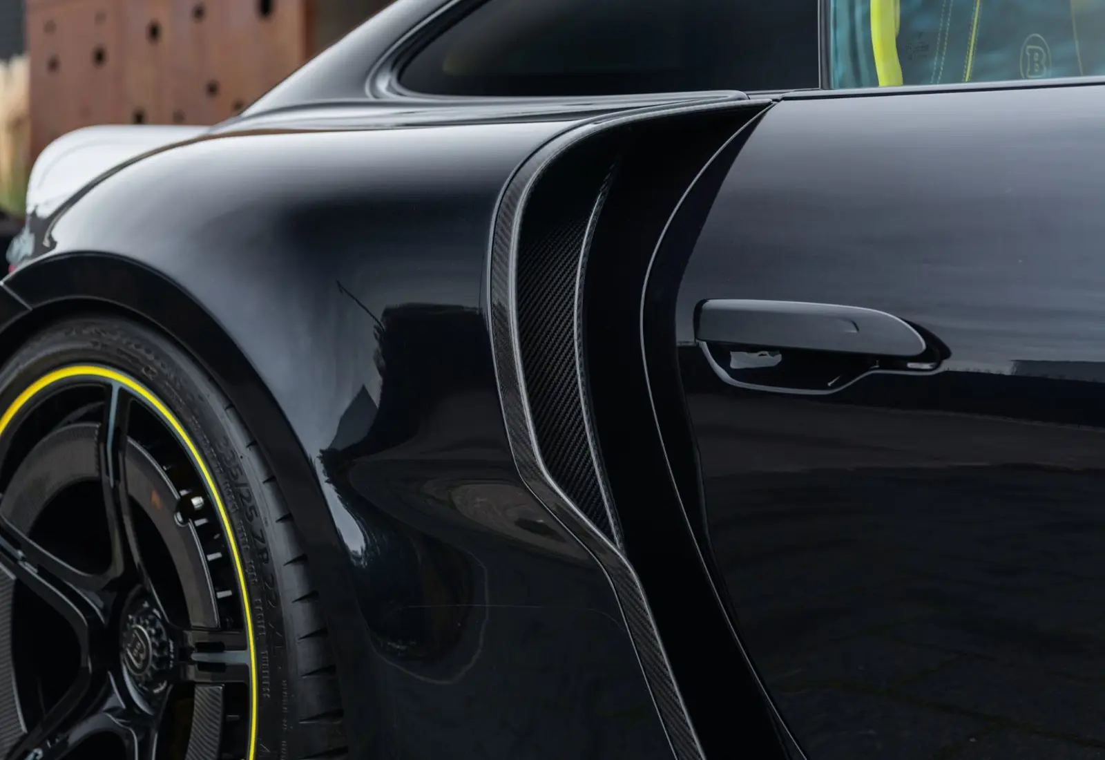 Porsche 992 BRABUS ROCKET R * 1 OF 25 * 900HP * CARBON * LIFT *  - 120064