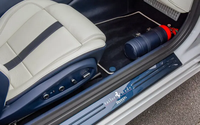 Ferrari FF * TAILOR MADE * PERLA EDITION * 1 OF 1 * BLU CARBON *  - 102547