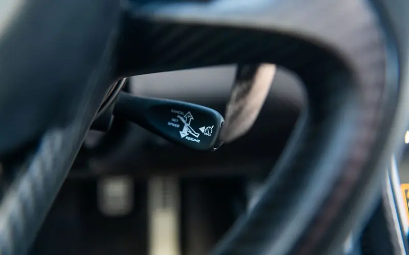 McLaren P1 * MSO * FULL CARBON * LIFT * MERIDIAN * 1 OF 375 *  - 125484