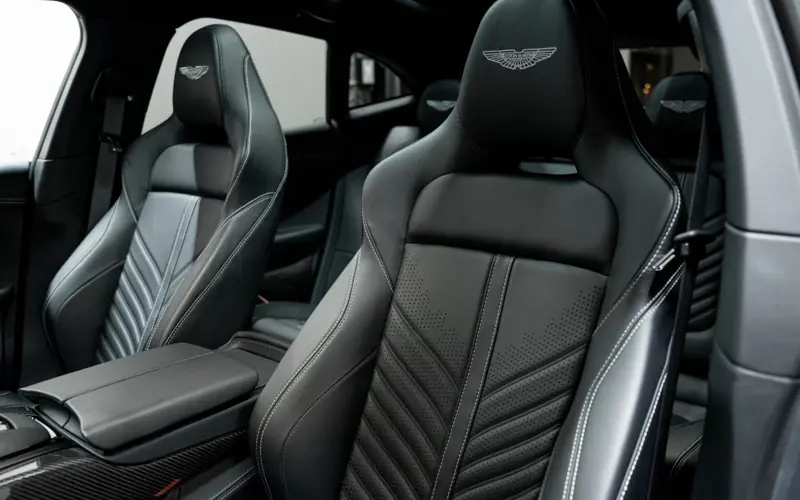 Aston Martin DBX 707 * Carbon * Sitzbelüftung * ACC * 360 * DesignPack - 151031
