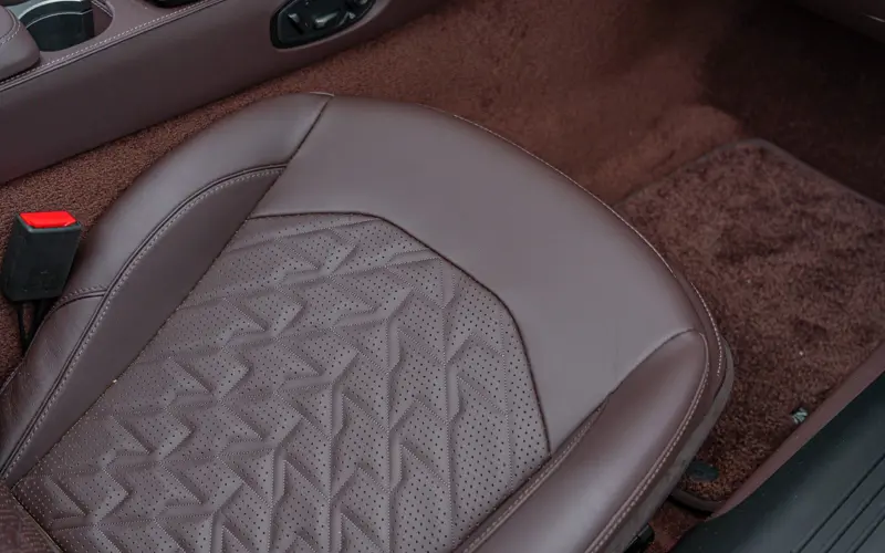Aston Martin Vanquish Volante * Titanium * Seats * B&amp;W * BlackPack *  - 174119