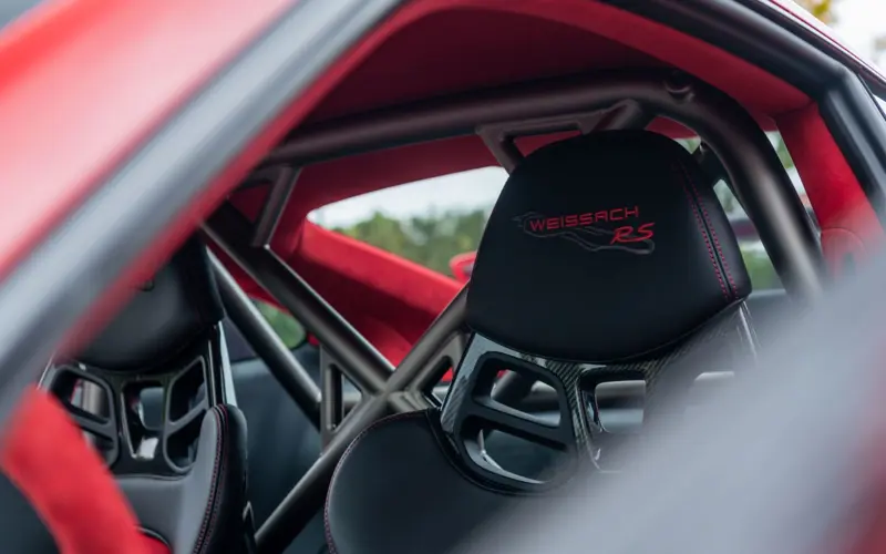 Porsche 911 GT2 RS * WEISSACH * 1.HAND * NUR 732KM * CLUBSPORT - 123845