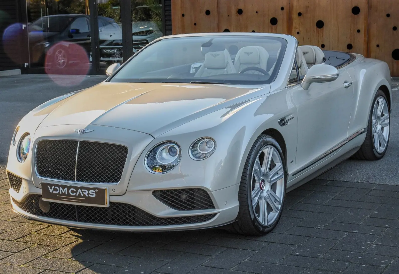 Bentley Continental GTC V8 S * 1. OWNER * MULLINER * MASSAGE *  - 103237