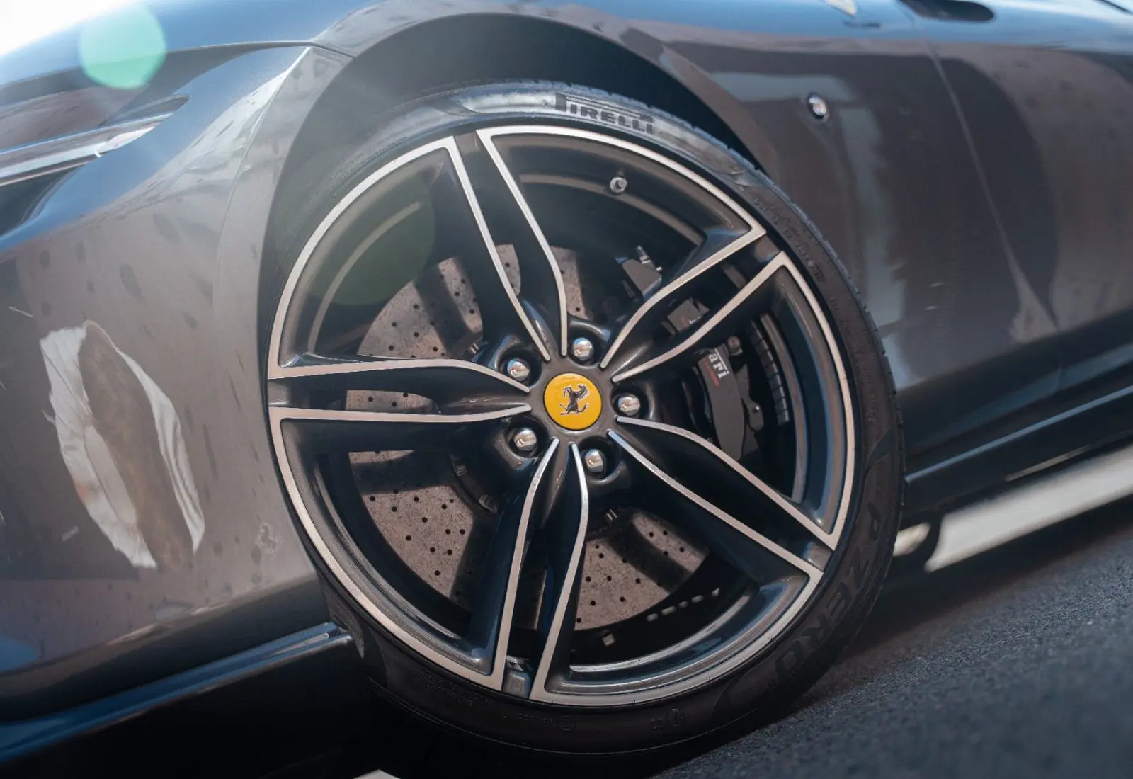 Ferrari Roma * CARBON * F.ADAS * CARPLAY * 360 * MAGNERIDE * EL.SEA - 151379