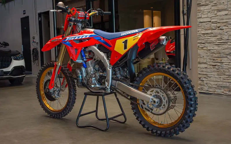 Honda CR500T CR 500 (50th anniversary Edition) - 102210