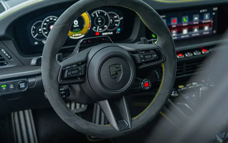 Porsche 911 Turbo S * 992.2 * MY26 * SPORTDES * CARBON EXTERIOR - 146819