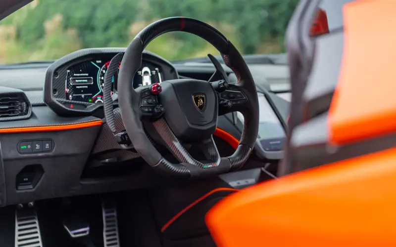 Lamborghini Revuelto * AD PERSONAM * CARBON * FULL ASSIST * SONUS *  - 152203