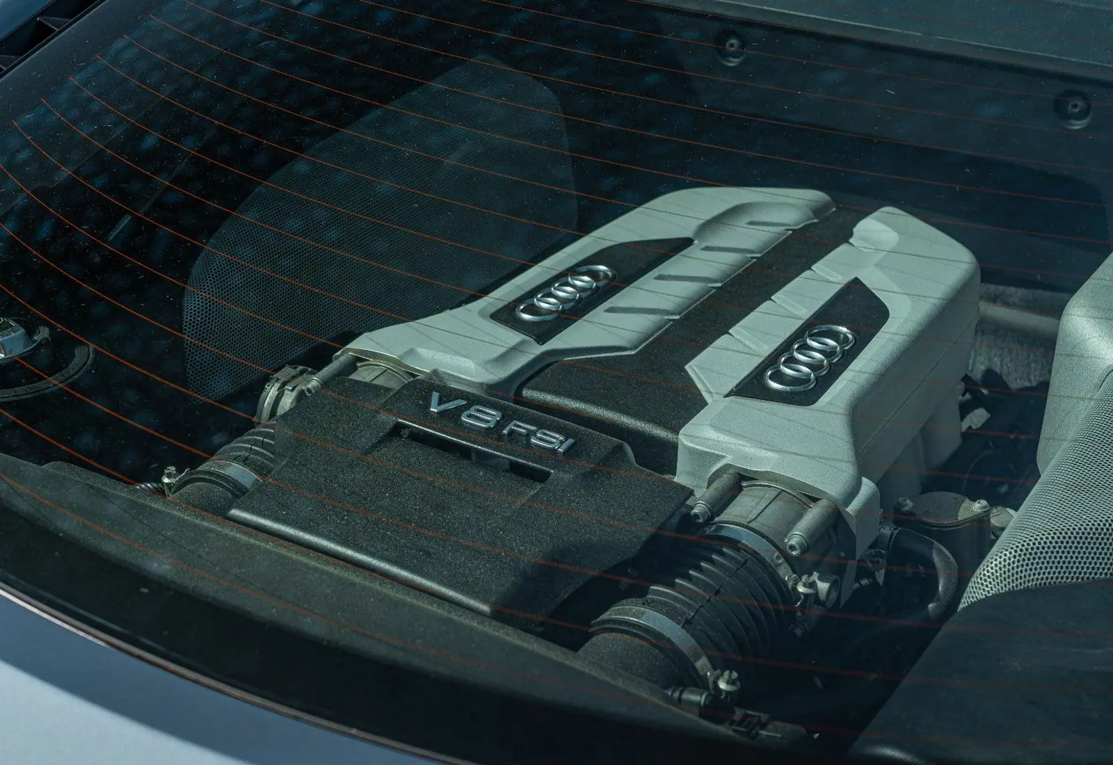 Audi R8 Coupe 4.2 FSI quattro * HANDSCHALTER * TITAN * B&amp;O - 145336
