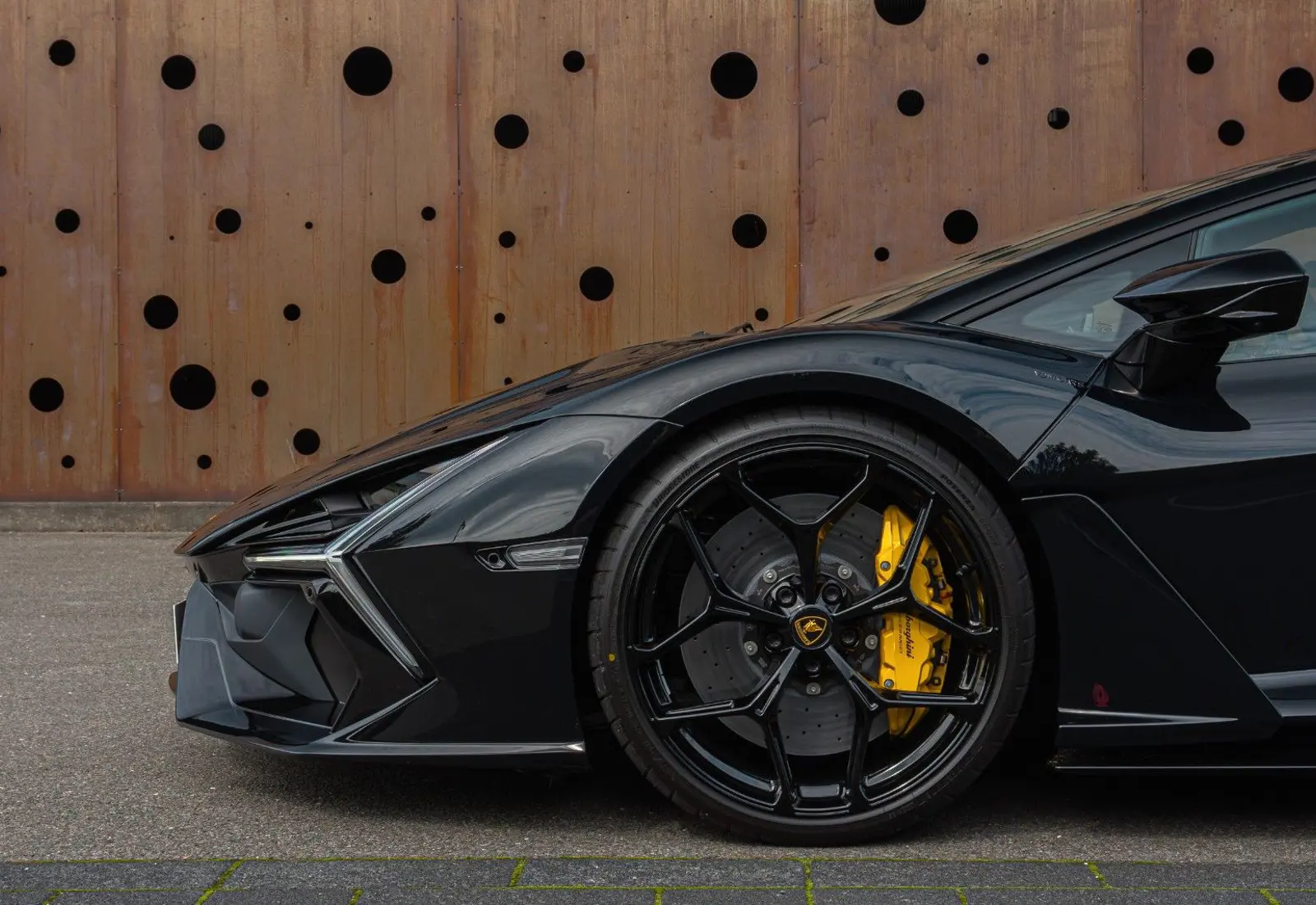Lamborghini Revuelto 6.5 V12 * NEW CAR * AVAILABLE * BI COLOR - 145300