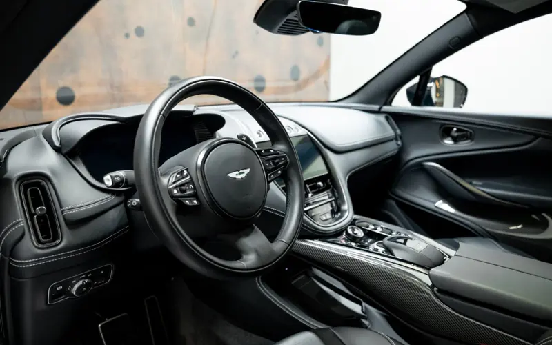 Aston Martin DBX 707 * Carbon * Sitzbelüftung * ACC * 360 * DesignPack - 151033