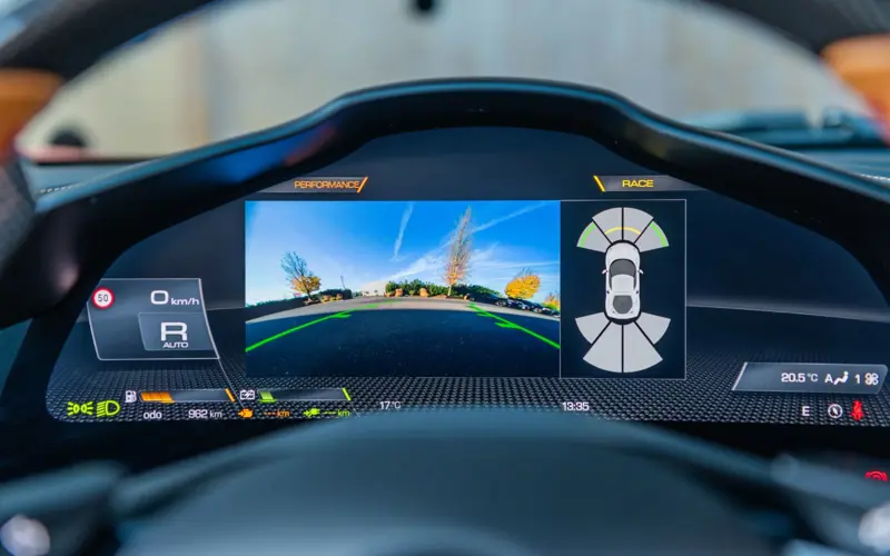 Ferrari 296 GTB * 1.HAND * CARBON * CARBON FELGEN * LIFT *  - 134437