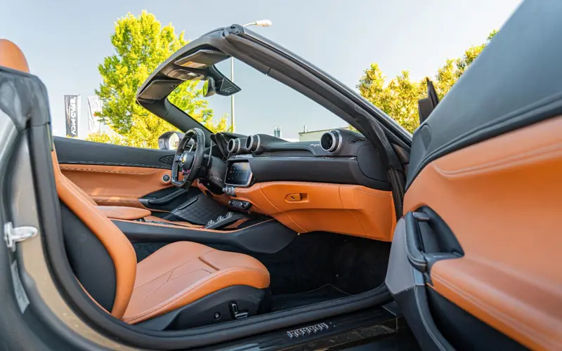 Ferrari Portofino * CARBON * AFS * MAGNERIDE * ELEC. SEATS * VENT - 146096