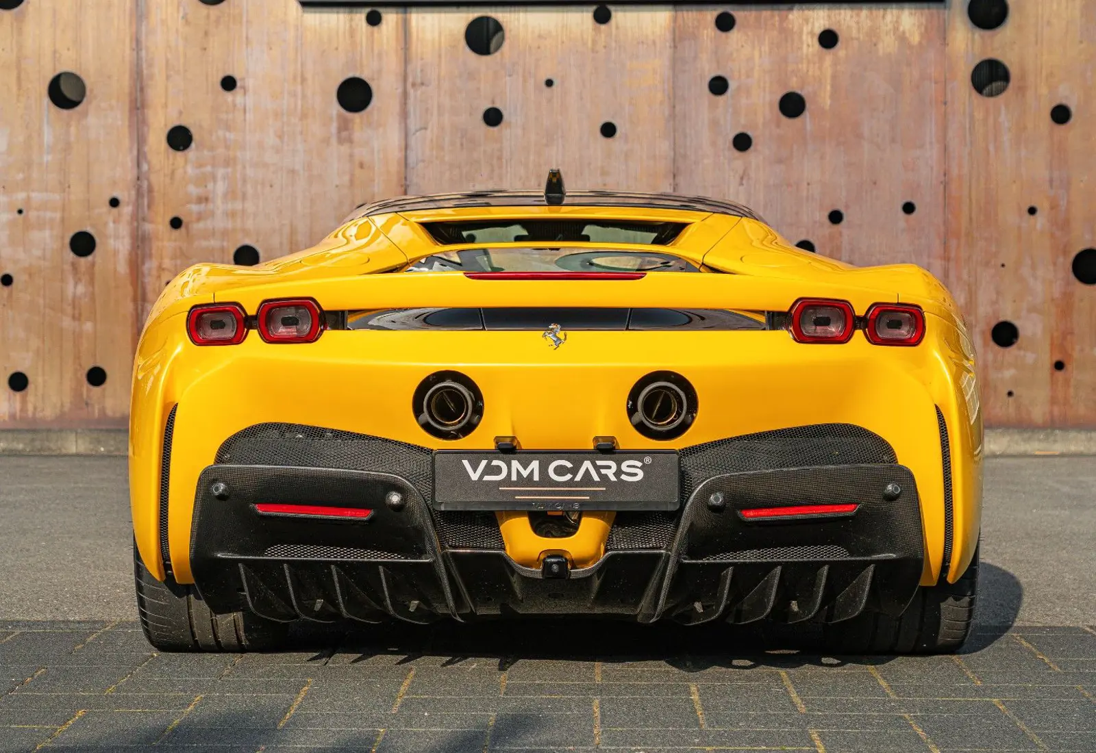 Ferrari SF90 Stradale * WARRANTY * GIALLOTRIPLO * CARBON * TAILO - 138921