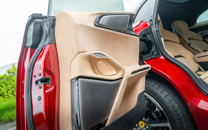 Ferrari Purosangue * PRODUCTION 2026 * 2Layer Paint * NEW - 148512