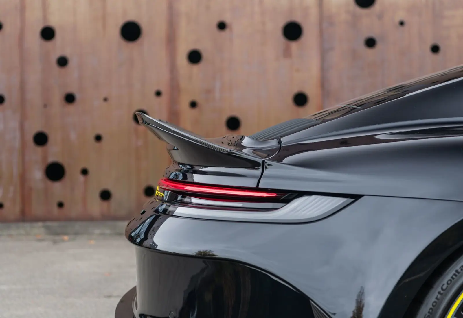 Porsche 992 BRABUS ROCKET R * 1 OF 25 * 900HP * CARBON * LIFT *  - 134932