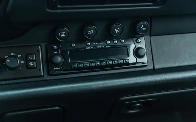 Porsche 993 Turbo * NEUE WARTUNG * TOP GEPFLEGT * SAMMLERST. *  - 131896