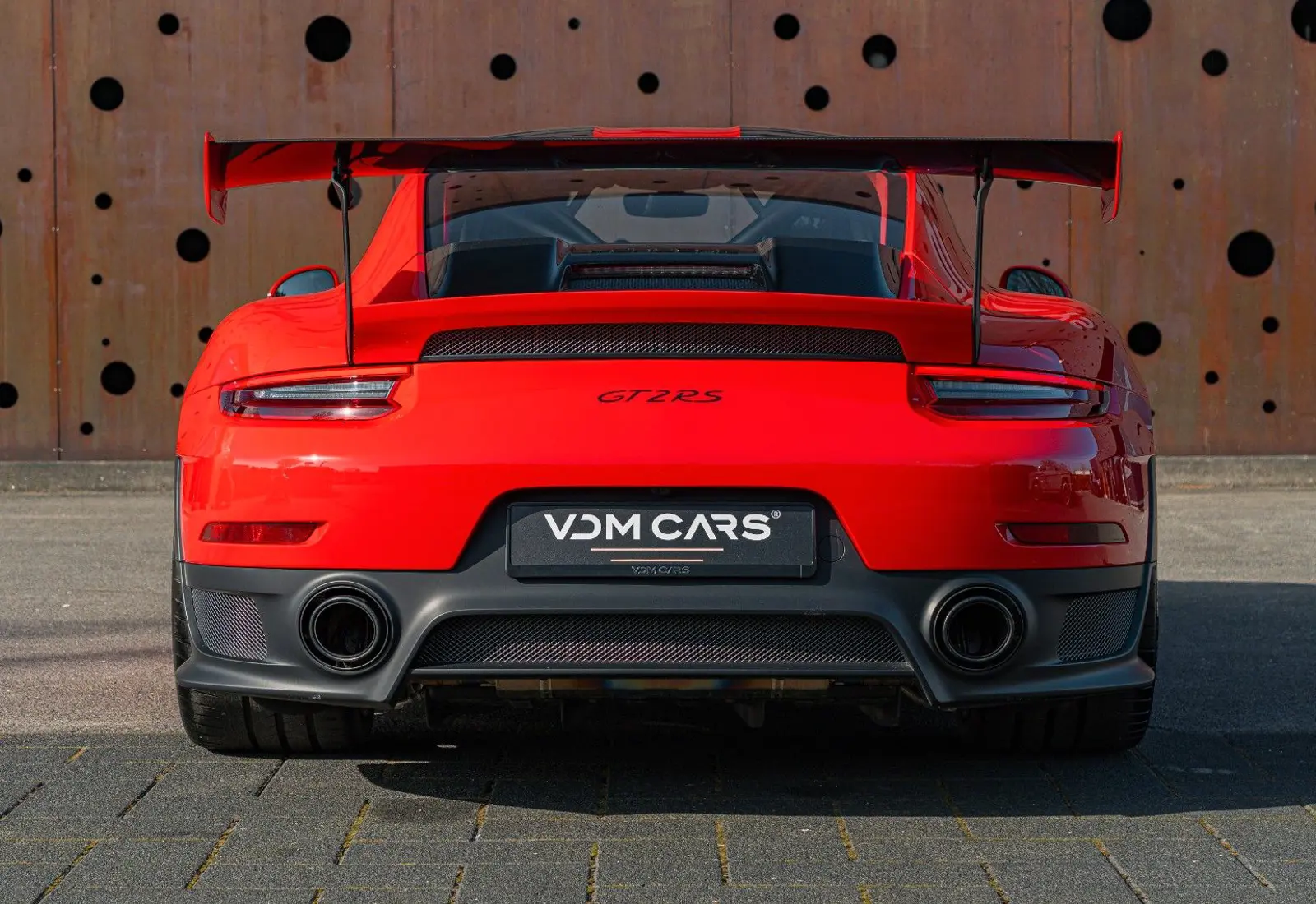 Porsche 911 GT2 RS * WEISSACH * 1.HAND * NUR 732KM * CLUBSPORT - 135721