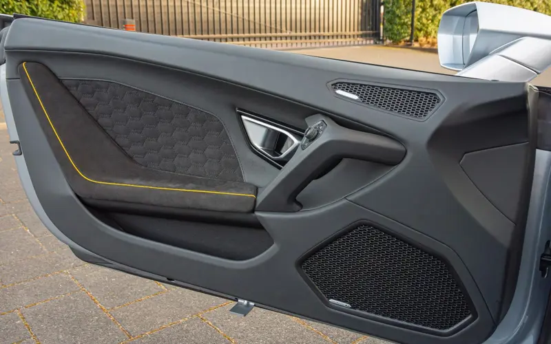 Lamborghini Huracán EVO AWD * LIFT * AD PERSONAM * NEW SERVICE - 124559