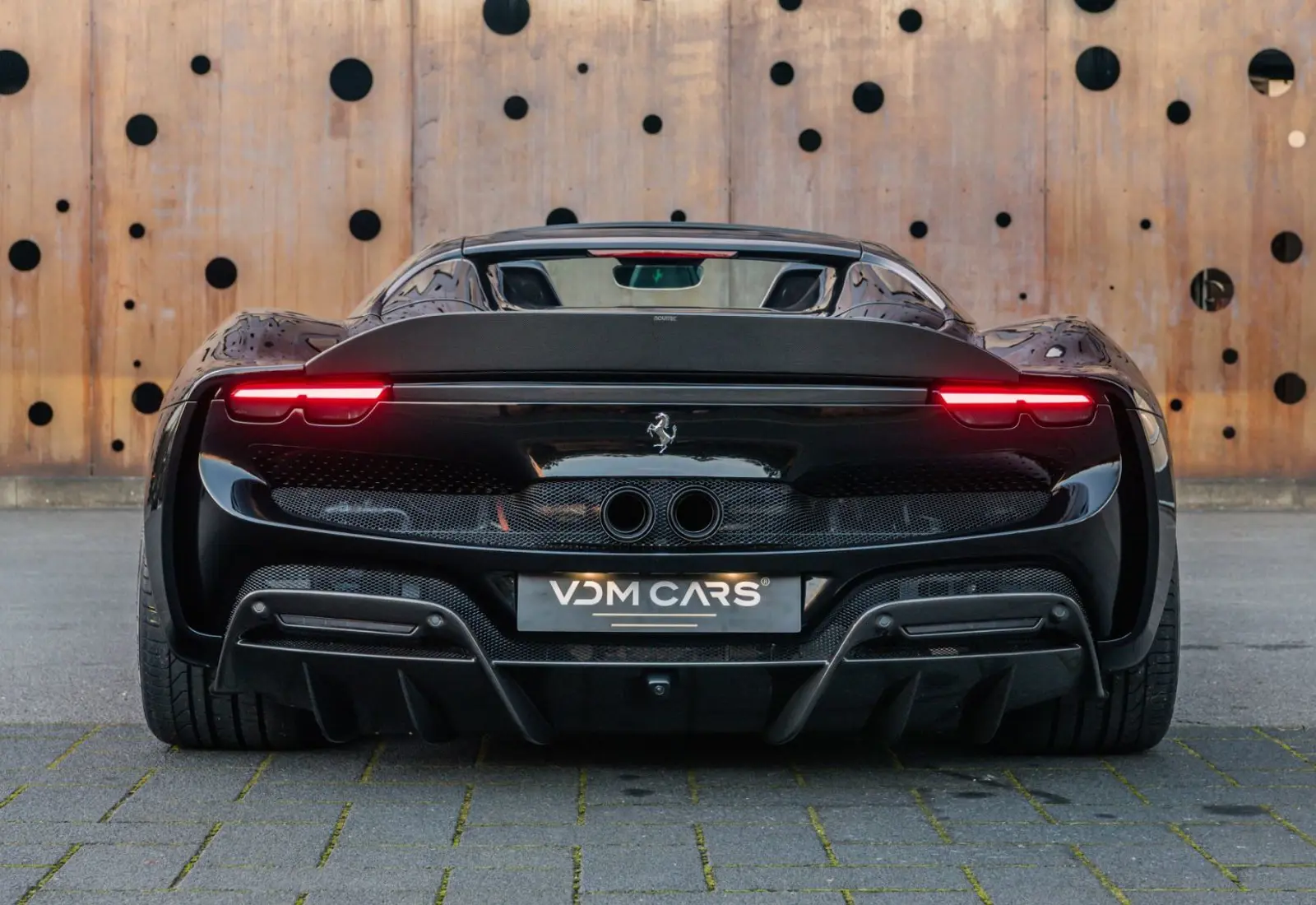 Ferrari 296 GTS N-LARGO * 1 OF 15 * FULL CARBON * LIFT * ADAS *  - 124778