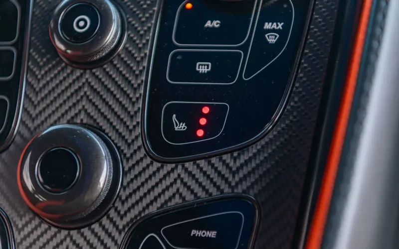 Aston Martin Vanquish Zagato Shooting Brake NEW SERVICE ! NEW - 124991