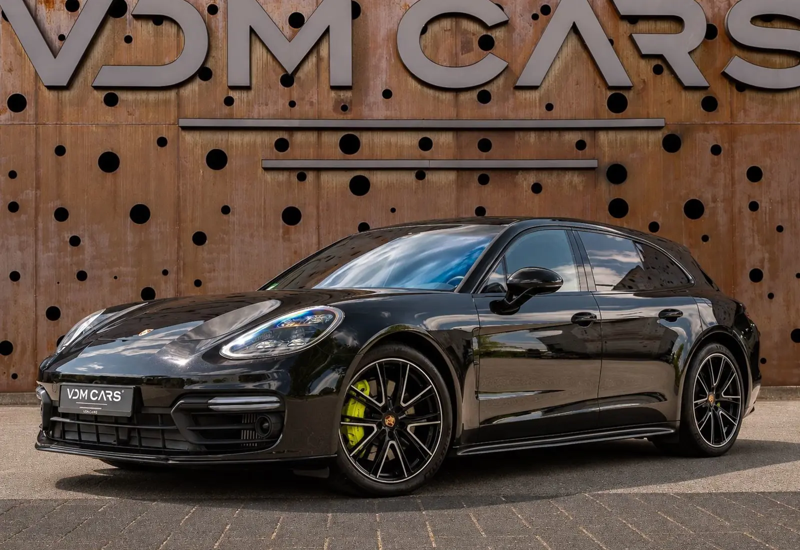 Porsche Panamera Sport Turismo 4 E-Hybrid * SPORTPAKET * CH - 174392