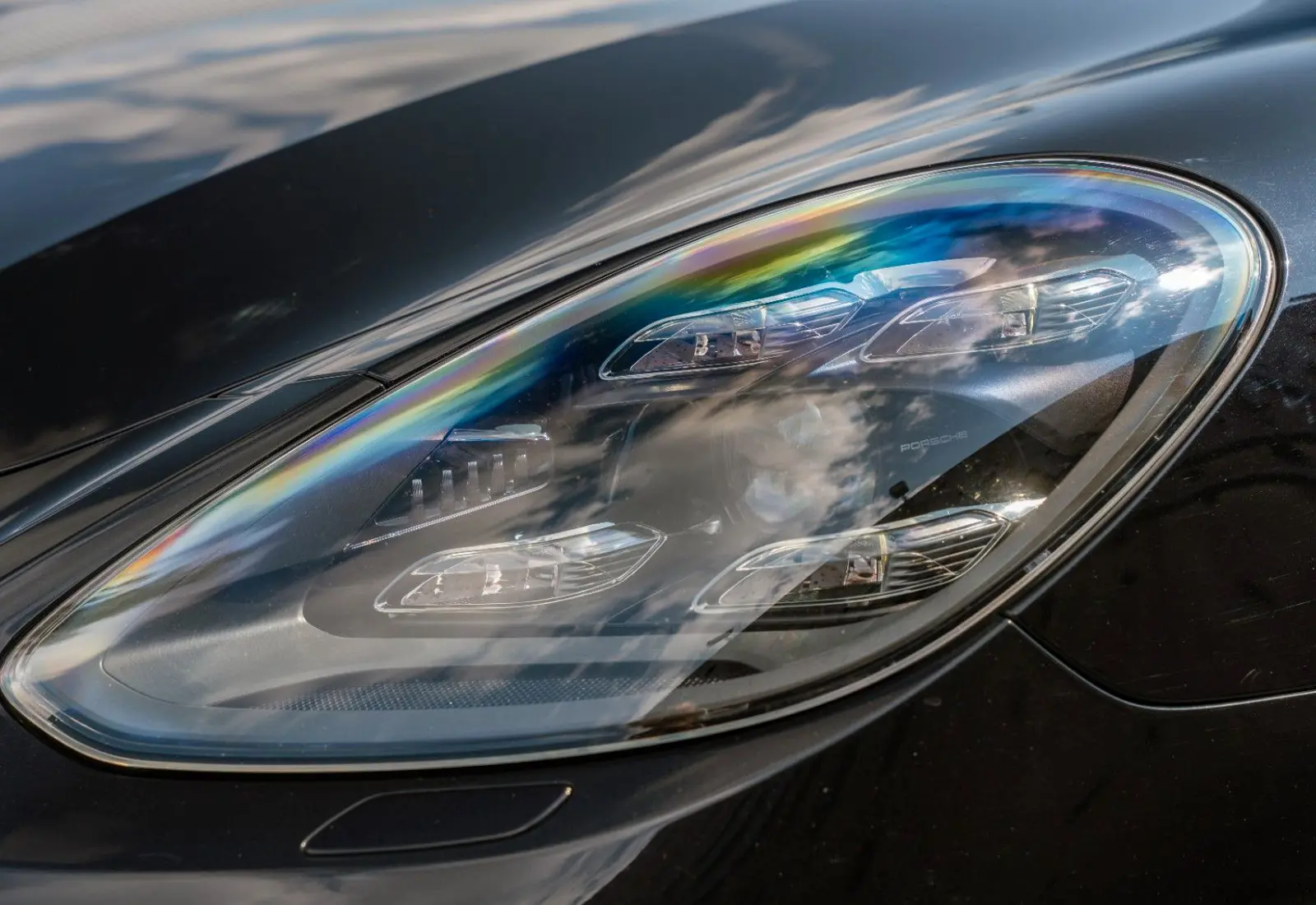 Porsche Panamera Sport Turismo 4 E-Hybrid * SPORTPAKET * CH - 150481