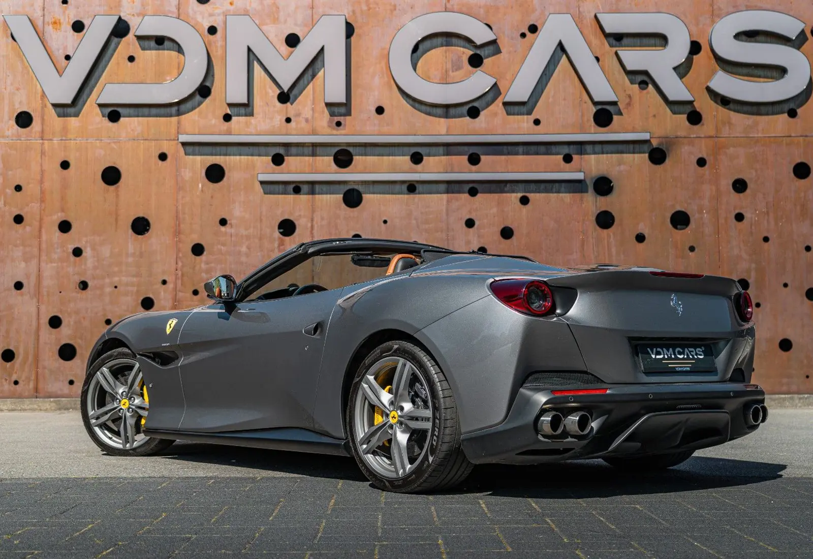 Ferrari Portofino * CARBON * AFS * MAGNERIDE * ELEC. SEATS * VENT - 146070