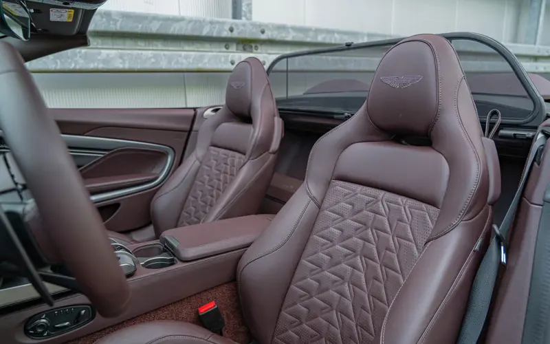 Aston Martin Vanquish Volante * Titanium * Seats * B&amp;W * BlackPack *  - 174110