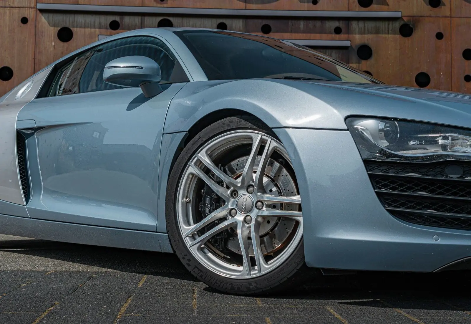 Audi R8 Coupe 4.2 FSI quattro * HANDSCHALTER * TITAN * B&amp;O - 145330
