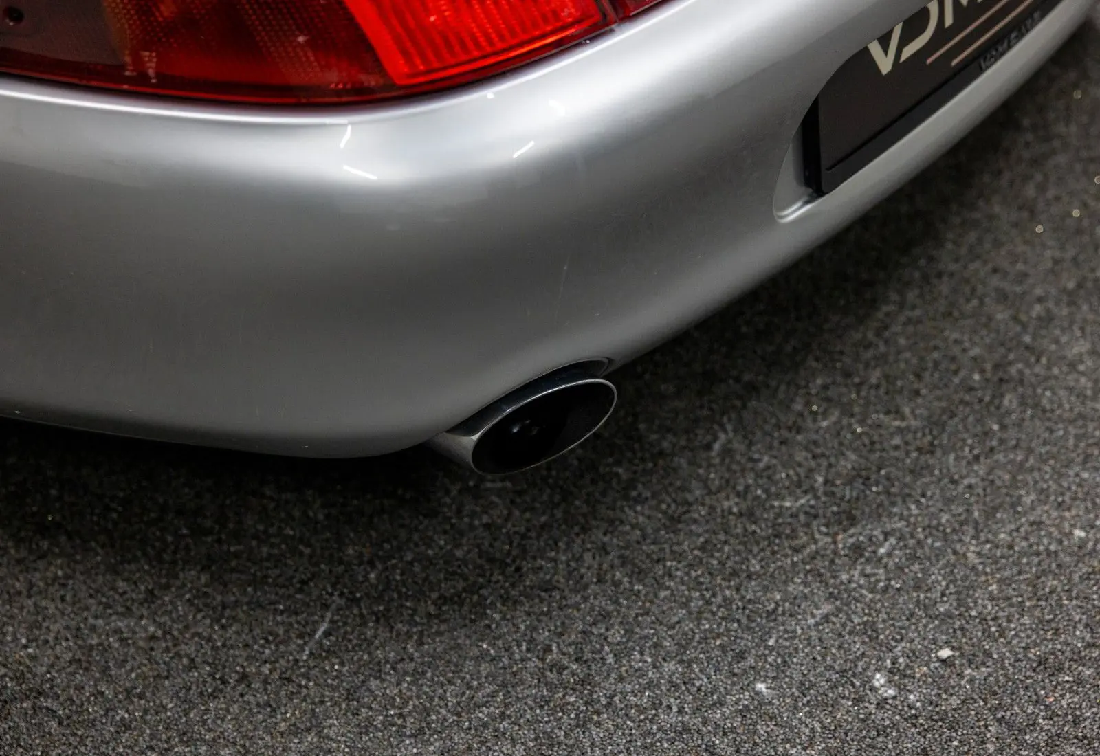 Porsche 993 Carrera 4S Coupé * Schaltgetriebe * Dach *  - 128072