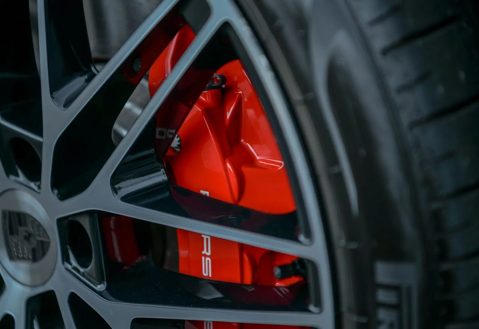 Porsche Macan Turbo Electric * INNO * P.DISPLAY * H.LENK * PANO - 115071