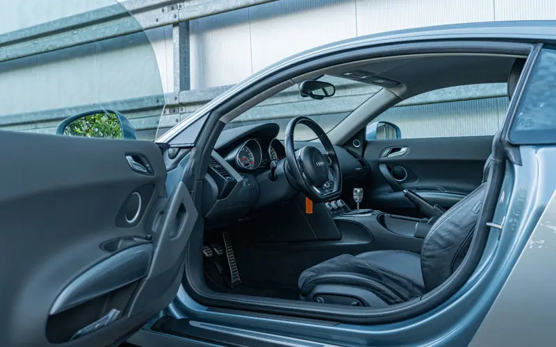 Audi R8 Coupe 4.2 FSI quattro * HANDSCHALTER * TITAN * B&amp;O - 145337