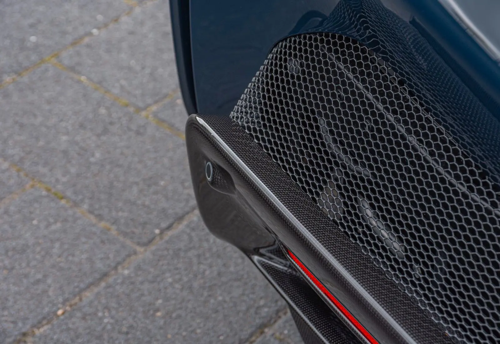 Ferrari SF90 Spider * CARBON(12x) * CARPLAY * LIFT * TWO-TONE *  - 124483