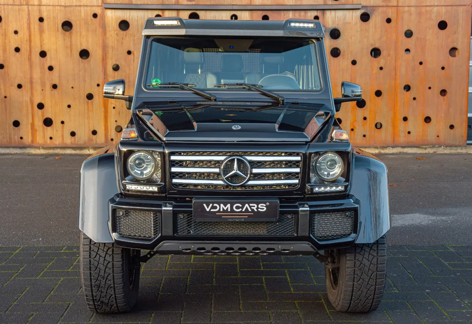 Mercedes-Benz G 500 4x4² * AHK * 1.000 KM * 1. BESITZER * MWST * CARBON - 102848