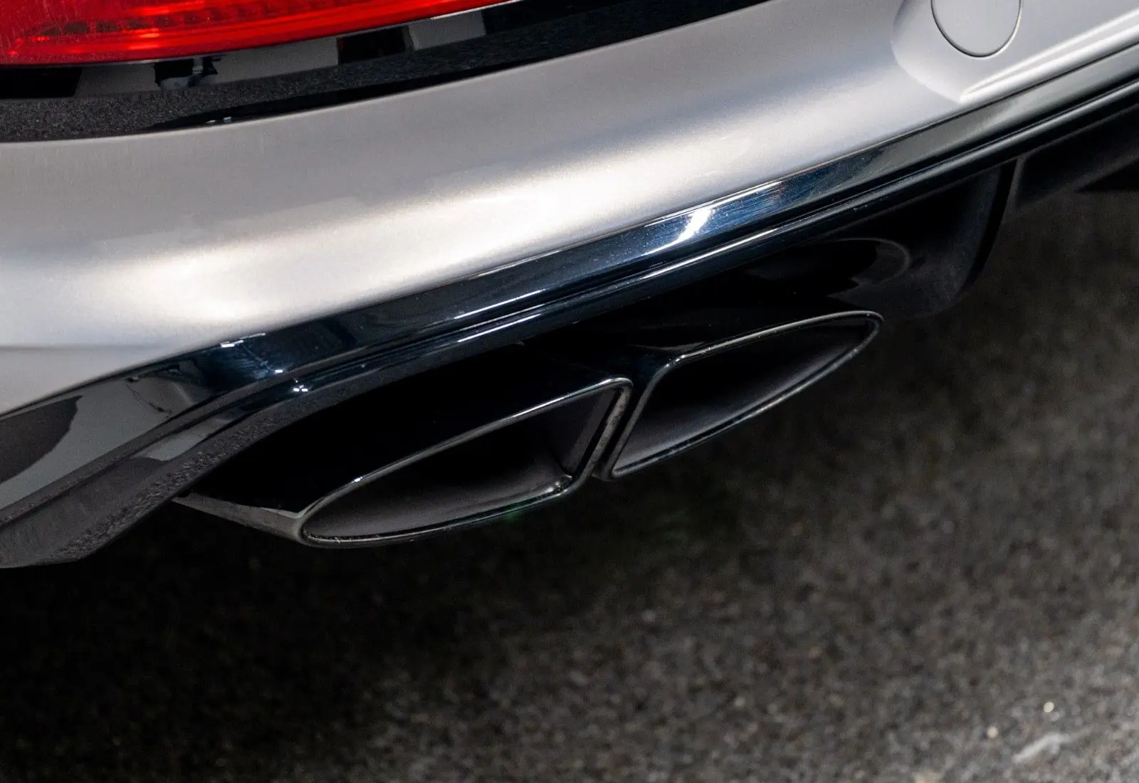 Bentley Bentayga 3.0 Hybrid 4WD * FIRST EDITION * NAIM *  - 135279