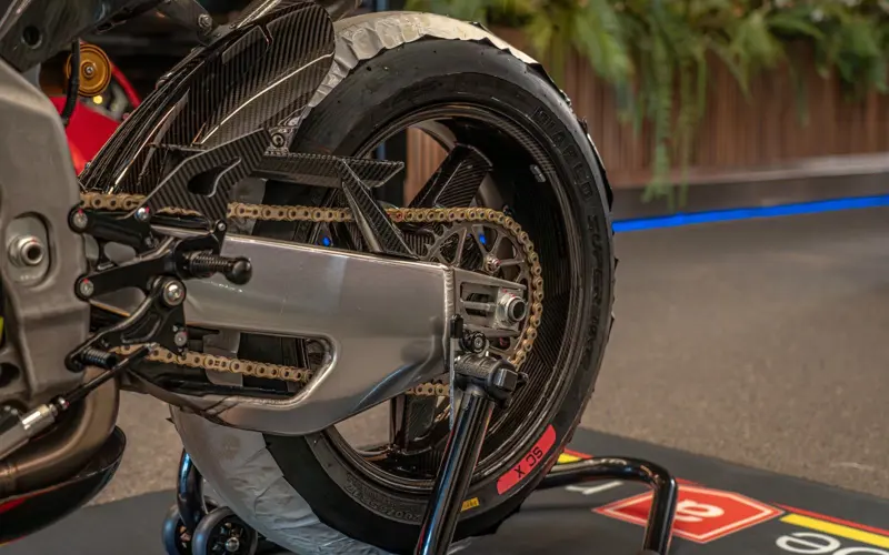 Aprilia RSV4 X ex3ma * 1 OF 30 LIMITED EDITION *  - 112786