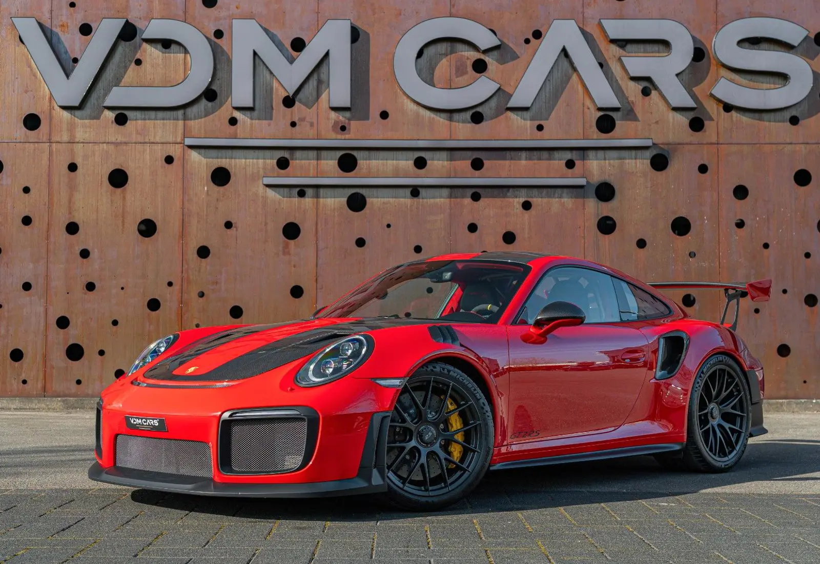 Porsche 911 GT2 RS * WEISSACH * 1.OWNER * ONLY 732KM * NEW - 135679