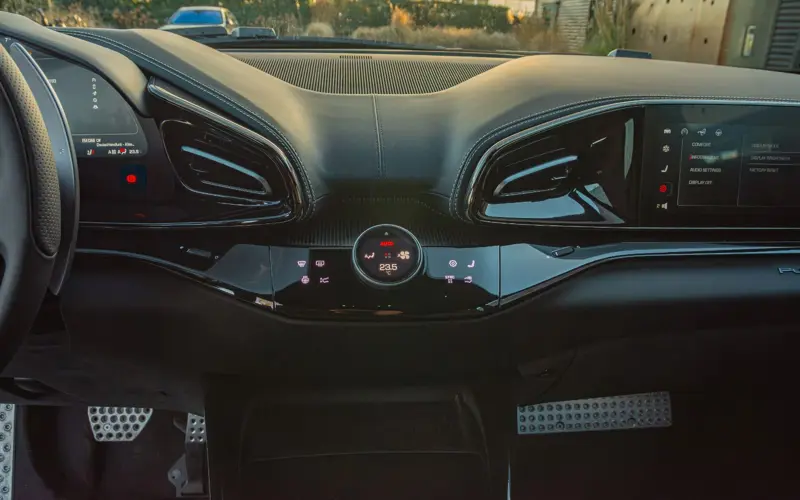 Ferrari Purosangue V12 * FULL CARBON * PANO * LIFT * VENT - 103136