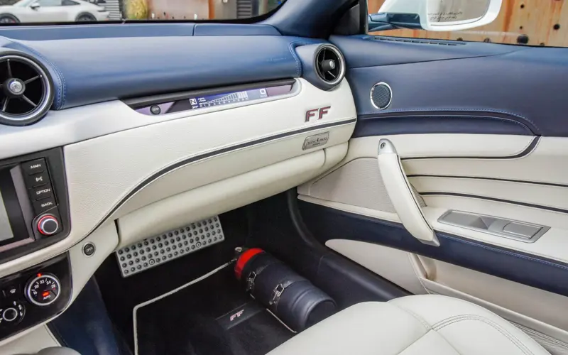 Ferrari FF * TAILOR MADE * PERLA EDITION * 1 OF 1 * BLU CARBON *  - 102545