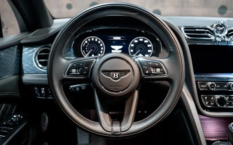 Bentley Bentayga 3.0 Hybrid 4WD * FIRST EDITION * NAIM *  - 135284