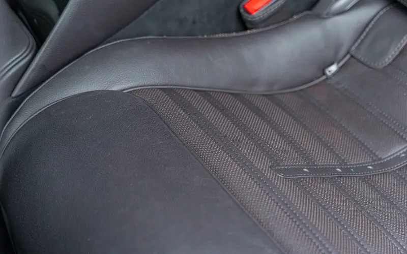 Ferrari Purosangue * Nero Purosangue * Carbon * Pano * LIFT - 144330