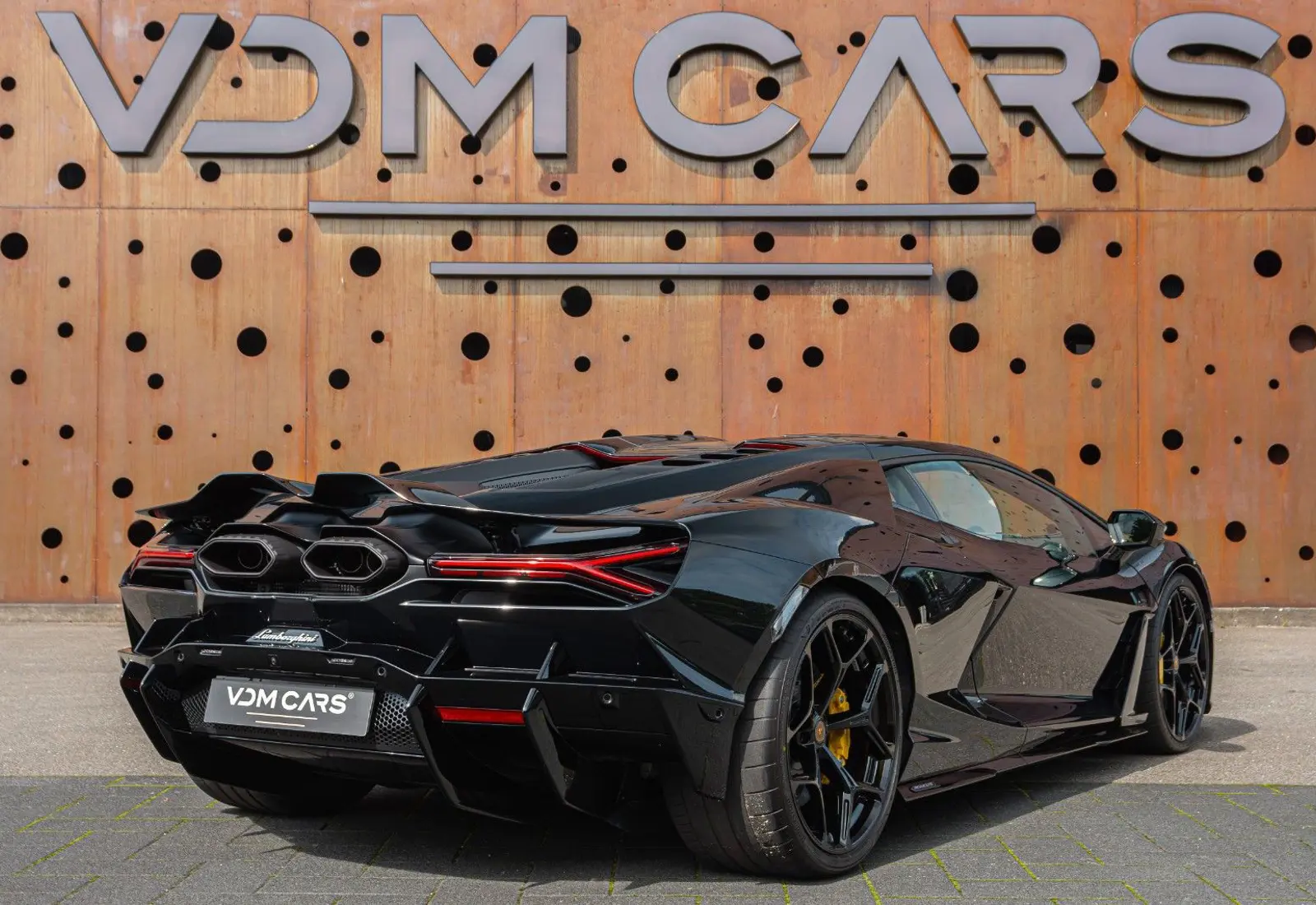 Lamborghini Revuelto 6.5 V12 * NEW CAR * AVAILABLE * BI COLOR - 114620