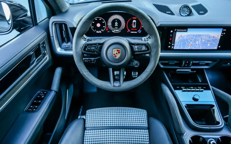 Porsche Cayenne Coupe Turbo E-Hybrid * PTS * GT PACKAGE *  - 115729