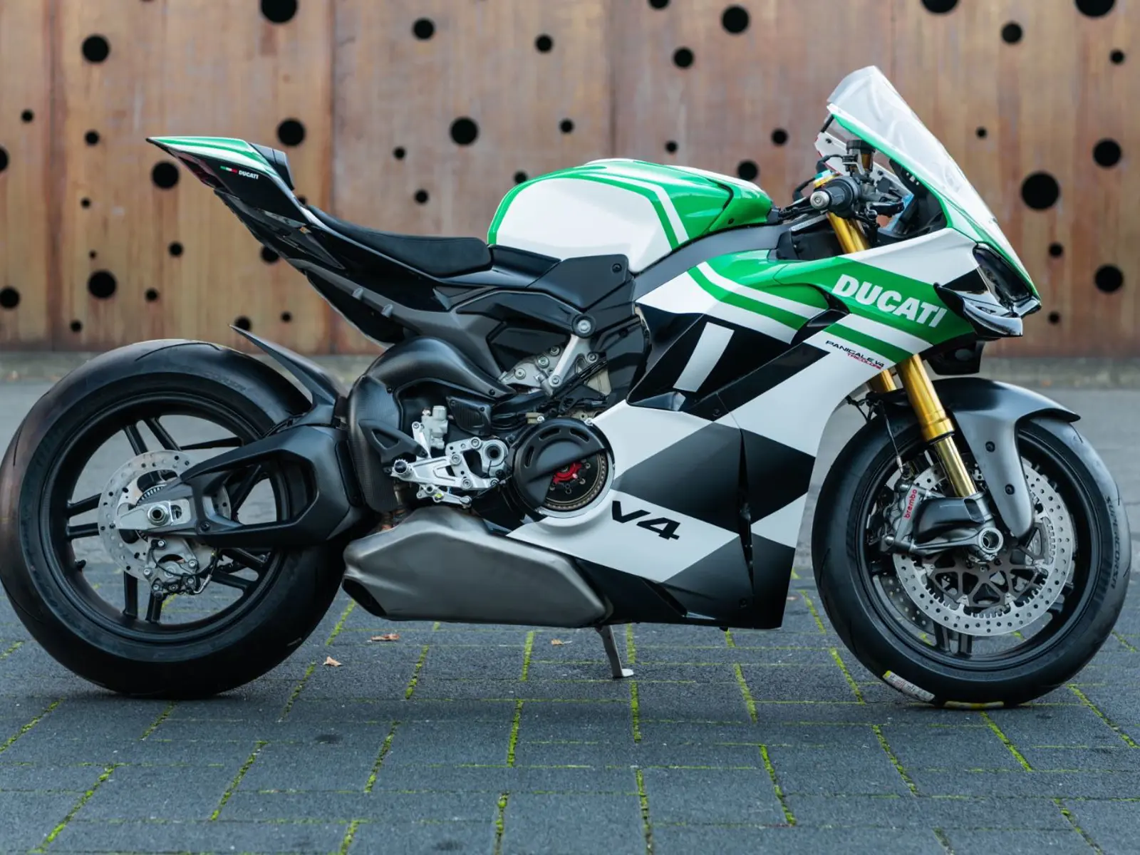 Ducati Panigale V4 Tricolore * LIMITED * 1 OF 1000 * CORSE *  - 164615